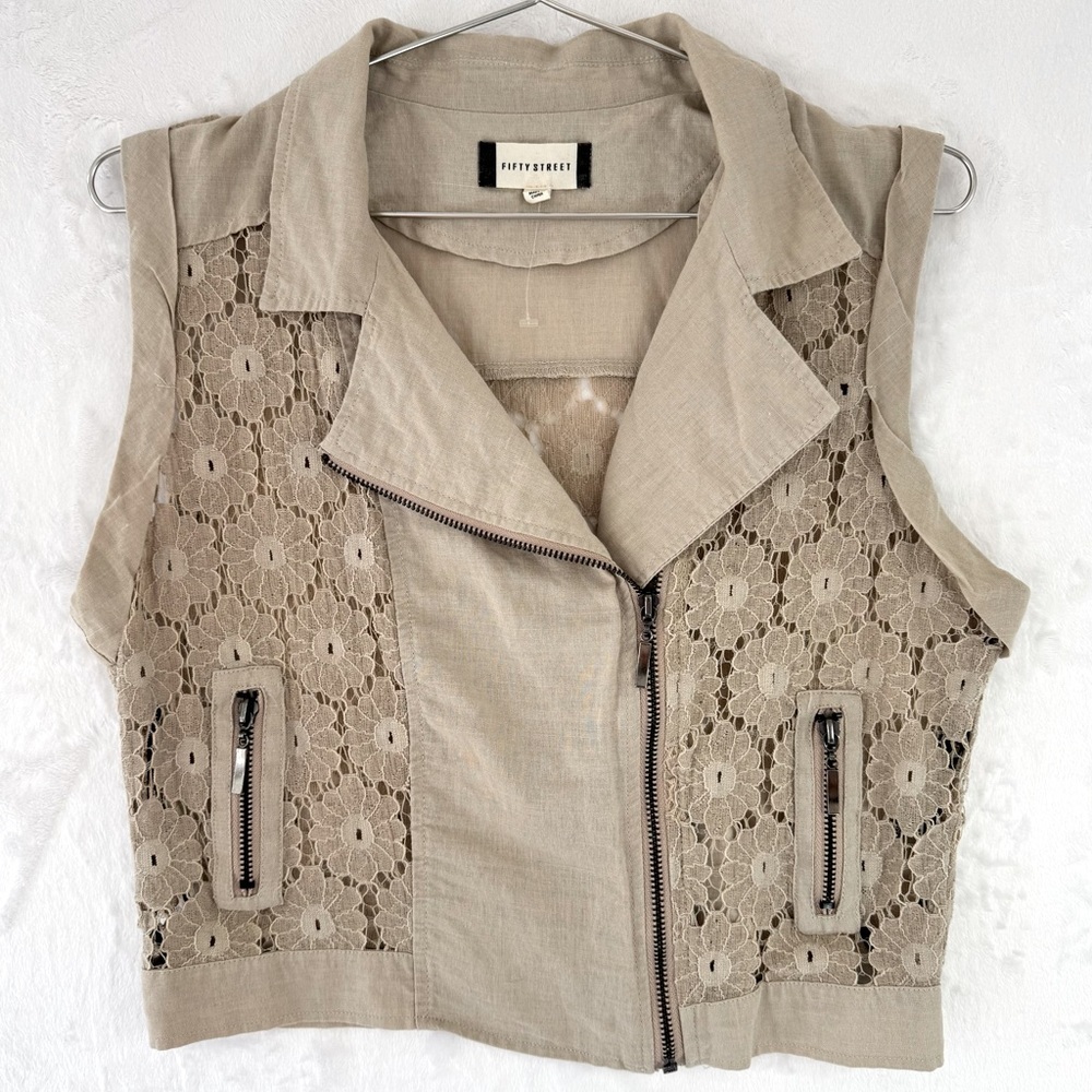 Y2K Beige Floral Lace Cropped Asymmetric Cropped Sleeveless Top by Fifty Street